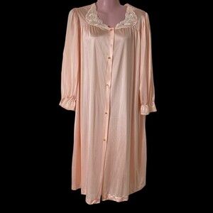 Vintage 1980s Vanity Fair Women's Robe Dressing Gown Medium Pink Peach